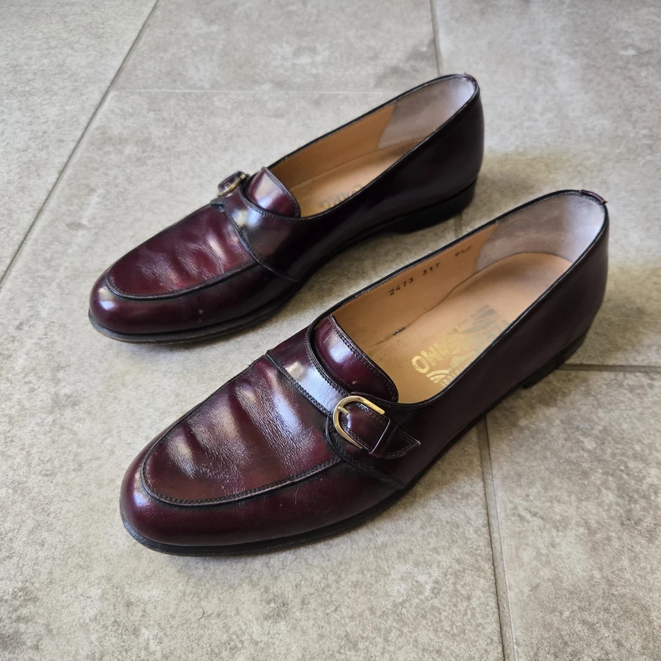 Mocassim Masculino Ferragamo Couro Borgonha Fivela Tamanho 9.5 B Fabricado na ITÁLIA - Imagem 2 de 4