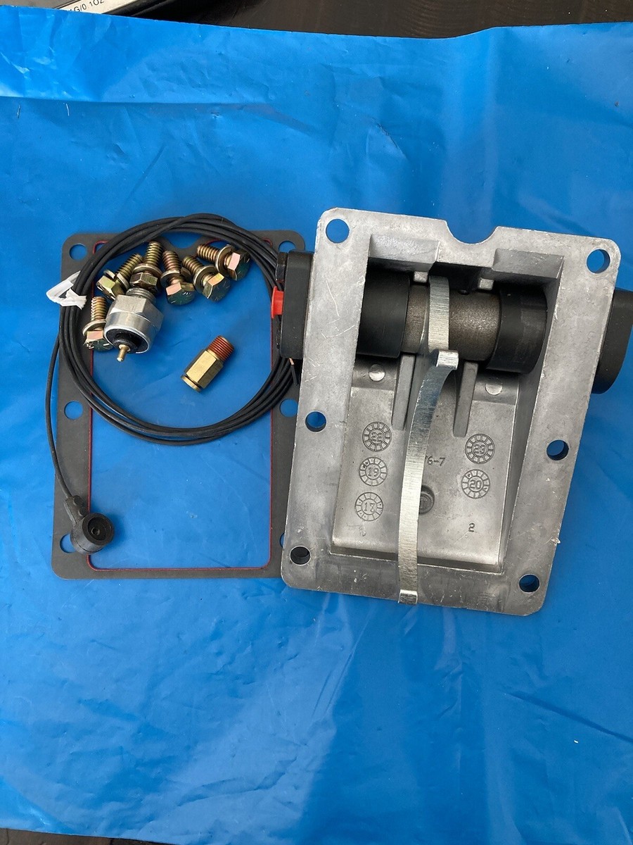 Muncie Power Products MPM 16TA3804 Pto Shift Cover W