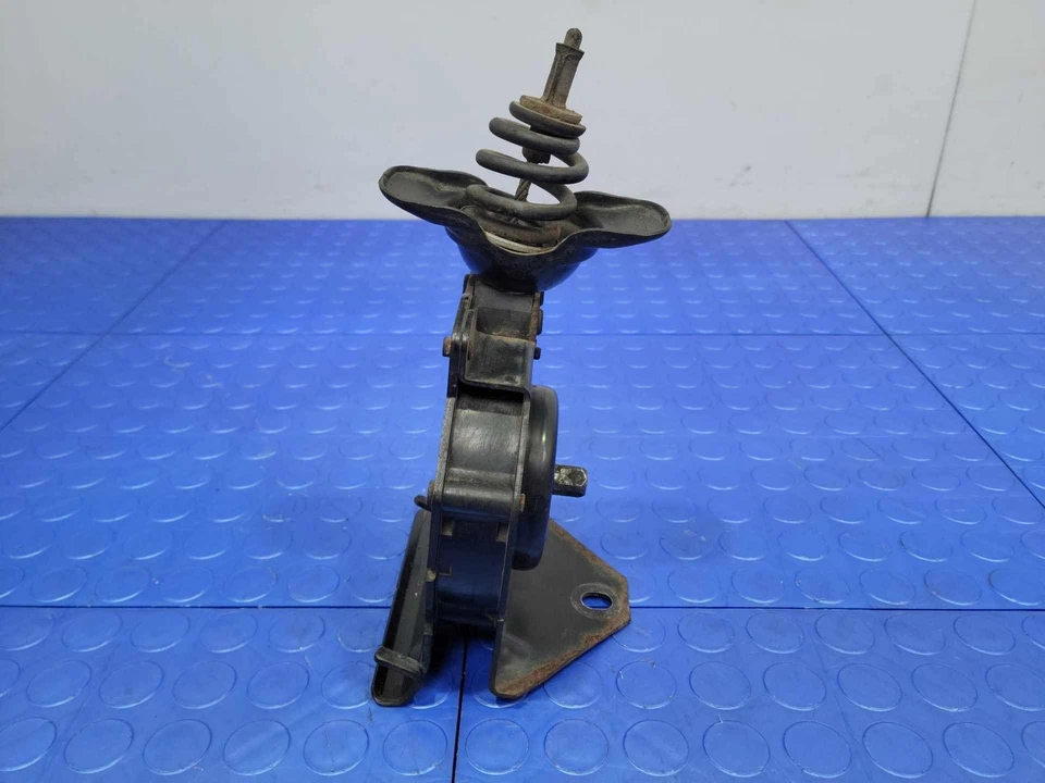 Chevy Colorado 2015-2022 conjunto de polipasto de suspensión de neumáticos de repuesto genuino OEM 23453702 Foto 3 de 4