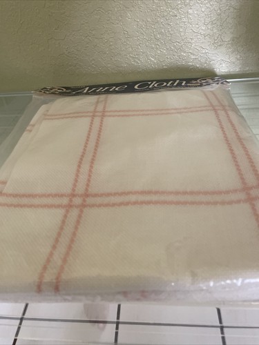 Anne Cloth PINK 18 Count Vintage Cross Stitch Afghan Blanket Fabric 1 1/4 YD 58" - Picture 3 of 5