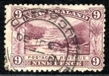 NEW ZEALAND Pictorial Stamp SG.256 9d (1898) Used 1900 CDS Cat £45+ XBLUE94
