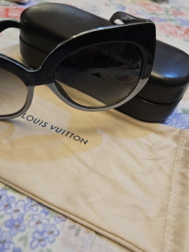 Autentici occhiali da sole da donna Louis Vuitton glitter con scatola e custodia Z0587W 93L - Foto 4 di 21