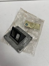 NOS Genuine Yamaha RD125 RD200 DT125 AT1 AT2 Carb Reed Valve Block 314-13611-00