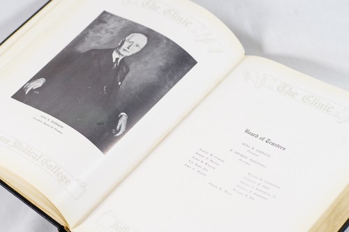 The Clinic Jefferson Medical College 1932 Year Book, Coca-Cola Advertisement - Picture 8 of 13