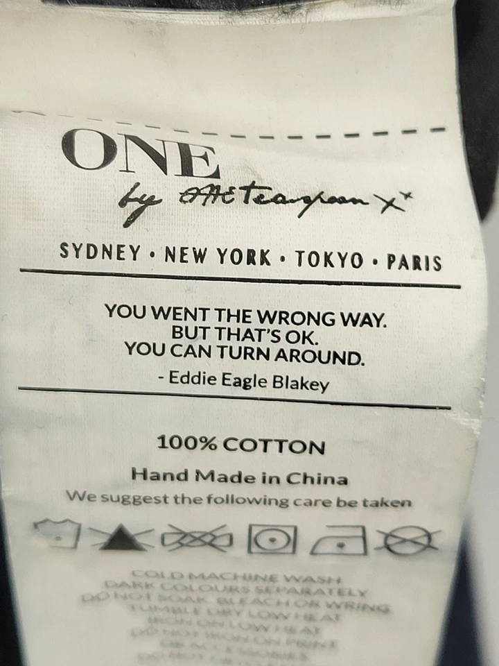 Pantalones de mezclilla One Teaspoon para mujer medianos libres de basura pájaros lavado oscuro desgastados ajustados Foto 4 de 4