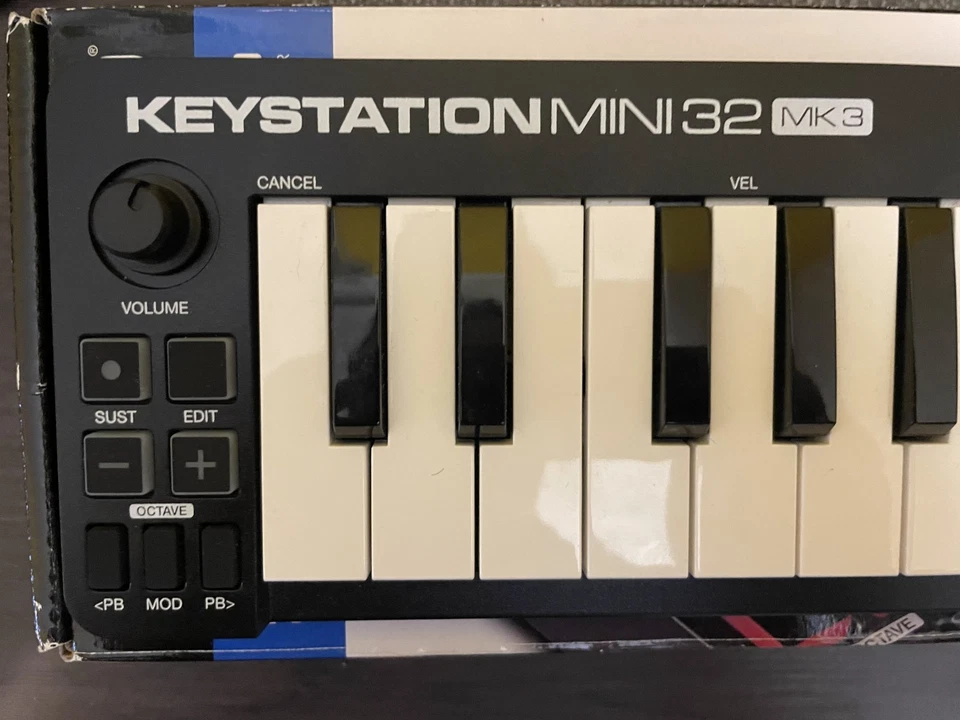 M-Audio Keystation Mini 32 MK3 – Perfetta, Completa di Scatola, Cavo e Scontrino - Immagine 4 di 4