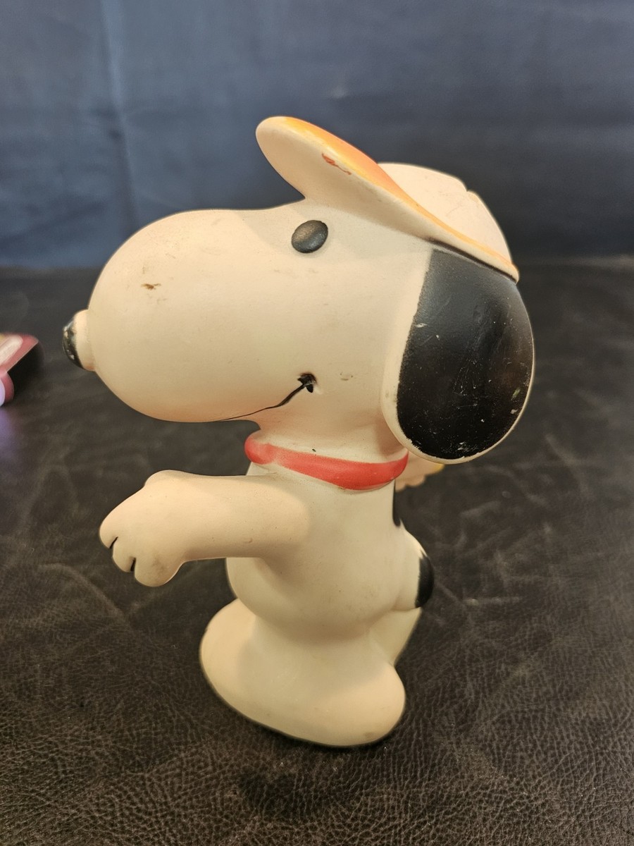 1966 Snoopy Playing Tennis Hard Plastic Coin Bank - No Stopper | eBay