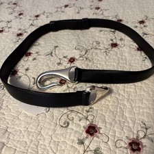 Chico  s Medium/Large Black Belt