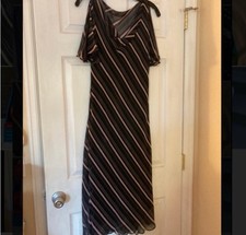 Black And Light Pink Express Dress Size 13/14