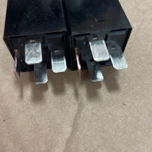 (2) Fomoco Ford Motor Company HS6TA JU5T-14B192-SCA Relay G8 - Picture 3 of 6