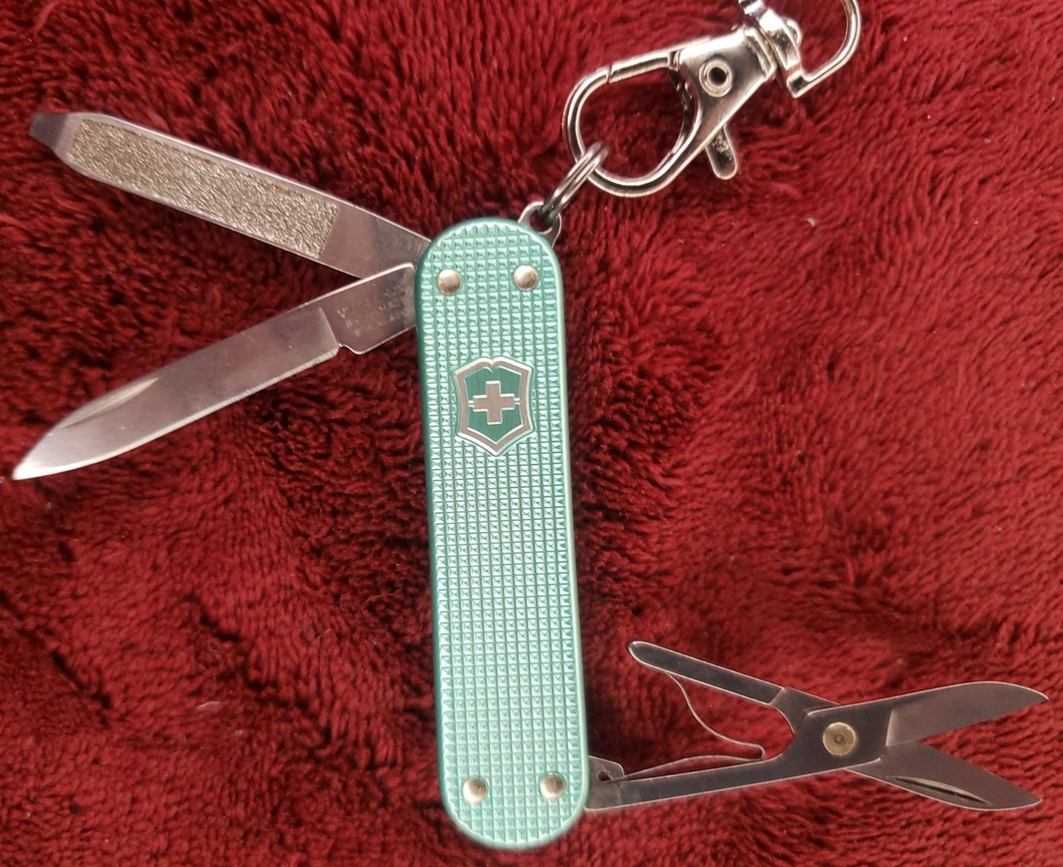 Victorinox Classic Limited Edition 58mm Minty Mint Green Alox