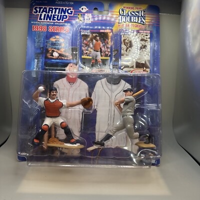 Starting Lineup 1998 Classic Doubles Thurman Munson & Yogi Berra SEALED