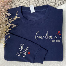 Grandma Est And Grandkids Embroidered Sweatshirt CL01