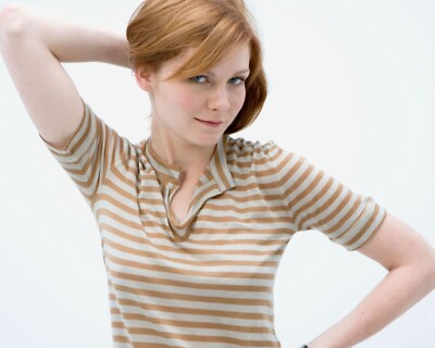 KIRSTEN DUNST 8x10 PHOTO *