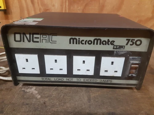 ONEAC MICROMATE MODEL 750, POWER CONDITIONER, 4 WAY OUT, WORKING CMK 2207