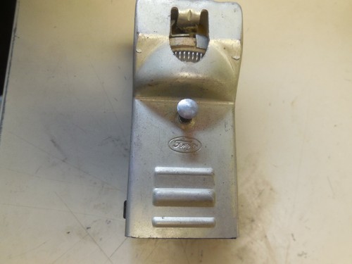 NOS 1961-1963 Ford Thunderbird Headlamp Switch C3SZ-11654-A - Picture 2 of 4