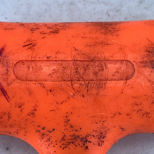 Pittsburgh 68980 Neon Orange Dead Blow Hammer 2-1/2LB - Picture 3 of 5