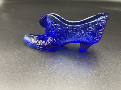 Shoe Slipper Cat s Head Cobalt Blue Daisy & Buttons Figurine
