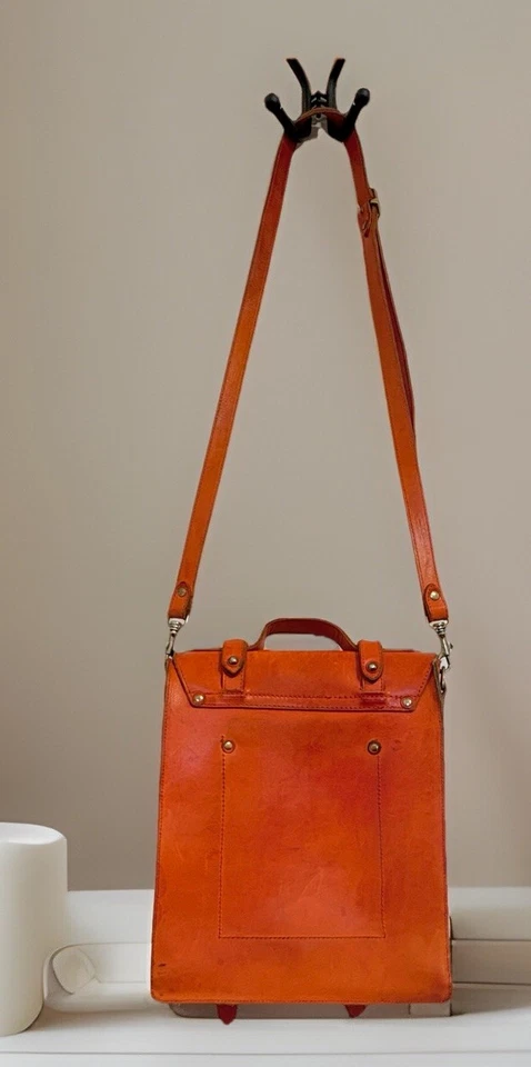 Bandolera Bandolera de cuero naranja “ASOS WHITE” Foto 2 de 4