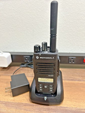 Motorola MOTOTRBO XPR3500e UHF 403-512mz AAH02RDH9VA1AN