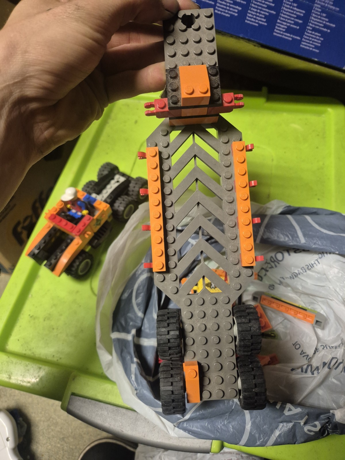 Picture 2 of 5