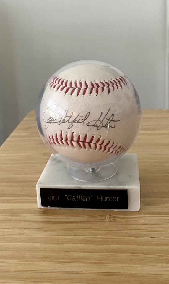 Бейсбольный мяч с автографом Jim Catfish Hunter - Изображение 2 из 4