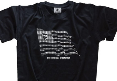 NSA - United Stasi of America Überwachung Edward Snowden NWO T-Shirt