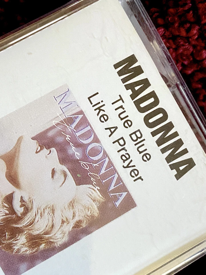 MADONNA RARE LIKE A PRAYER & TRUE BLUE TAPE CASSETTE AUSTRALIA BOX SET PROMO K7 - Image 4 of 4