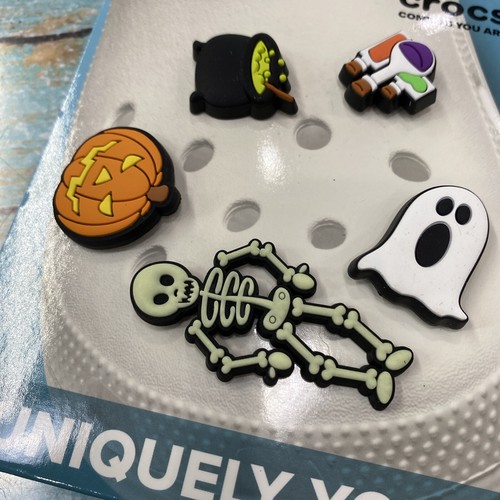 Crocs Confezione 5 Charms Scarpe Halloween Fantasma, Scheletro, Calderone, Zucca, Pozioni - Foto 3 di 3
