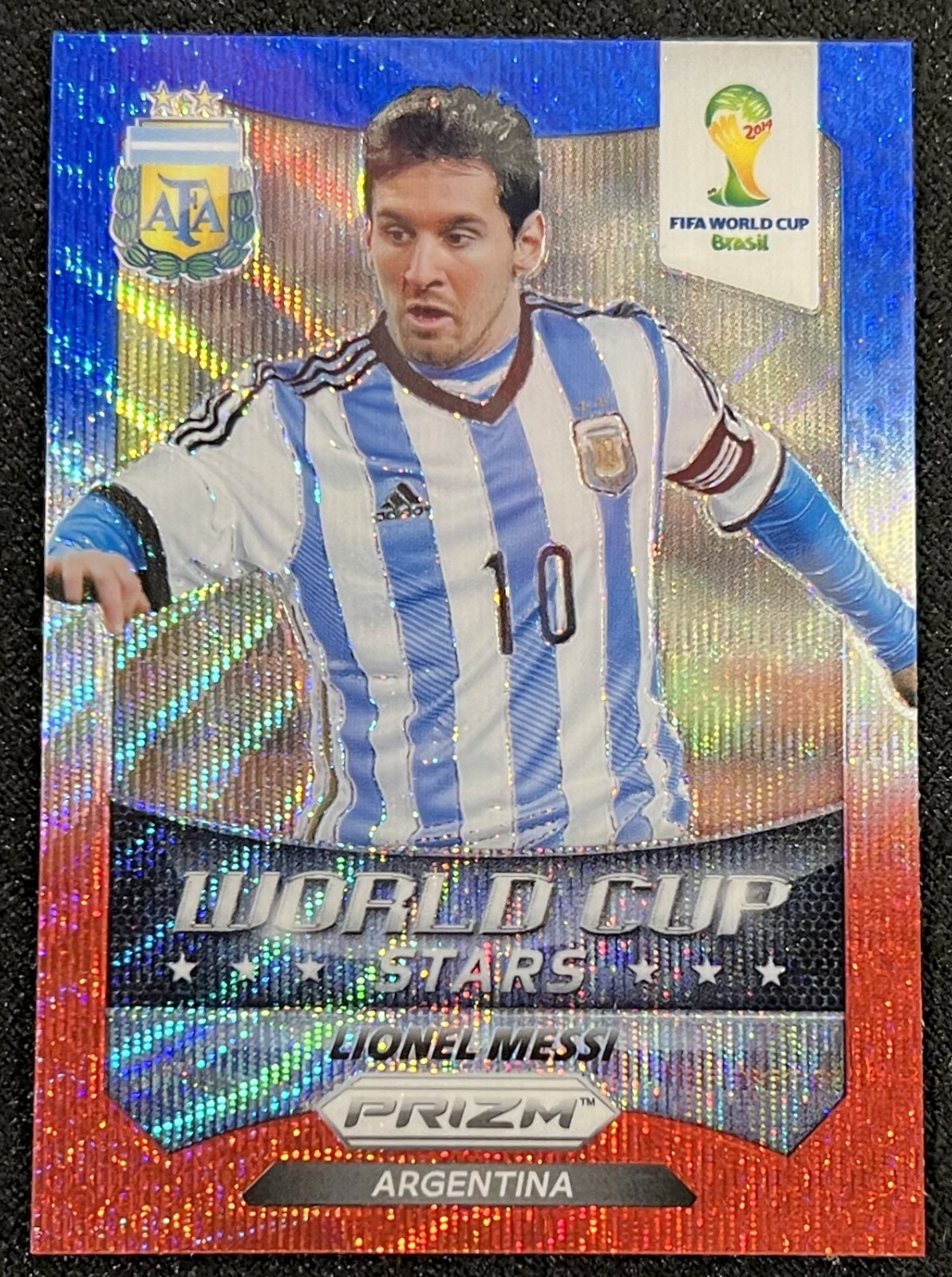 2014 PANINI PRIZM WORLD CUP BRAZIL LIONEL MESSI RED BLUE WAVE STARS ARGENTINA !