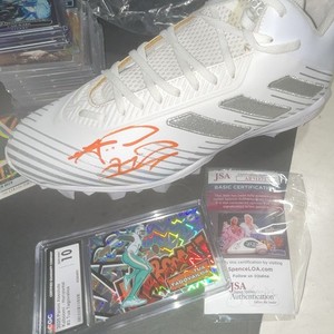 Tua Tagovailoa Bundle Kaboom ccg 10 authenticated signed cleat jsa