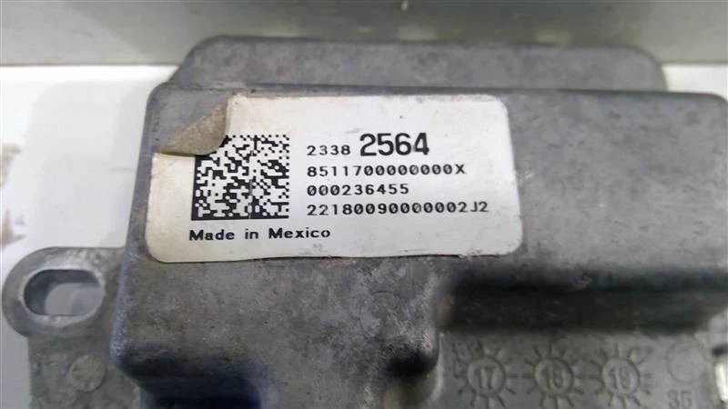 2018-2021 CHEVROLET EQUINOX FUEL PUMP CONTROL MODULE OEM 23382564 - Image 2 of 4