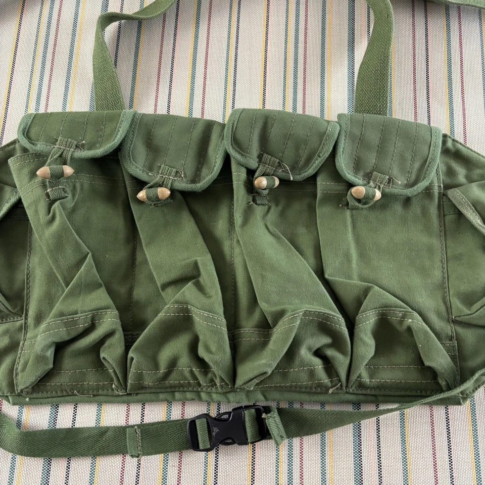 Chaleco militar vintage japonés tipo 81 plataforma de pecho lona 5 celdas Mag Carrier años 90 Foto 3 de 4