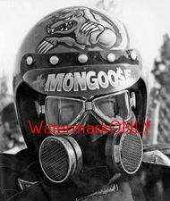 Tom "the Mongoose" McEwen 1960'e Fire Mask & Helmet PHOTO! #(28)