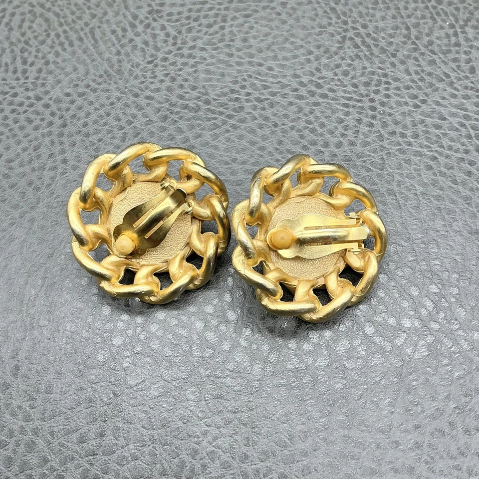 Pendientes de clip de carolee vintage cadena botón abovedado bisutería 1,5 pulgadas Foto 4 de 4