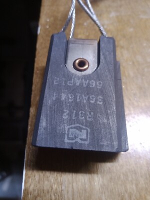 36A164456AAP12 GE/ Morgan,2 wafer , Grade R312 , 5/8'' X 1-1/4'' X 2-1/8'' 
