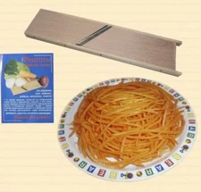 KOREAN CARROT "UKRAINIAN WOODEN GRATER FOR KOREAN CARROT 9" Корейская Морковь 