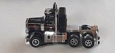 Auto World Xtraction Kendall Peterbilt Racing Rig Cab with Chassis HO Slot Car