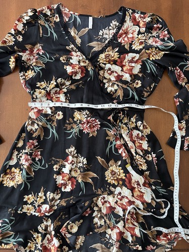 Xhilaration Wrap Top Party Dress Black Floral Bell Sleeve Satin -Women's Size XL - Picture 16 of 17