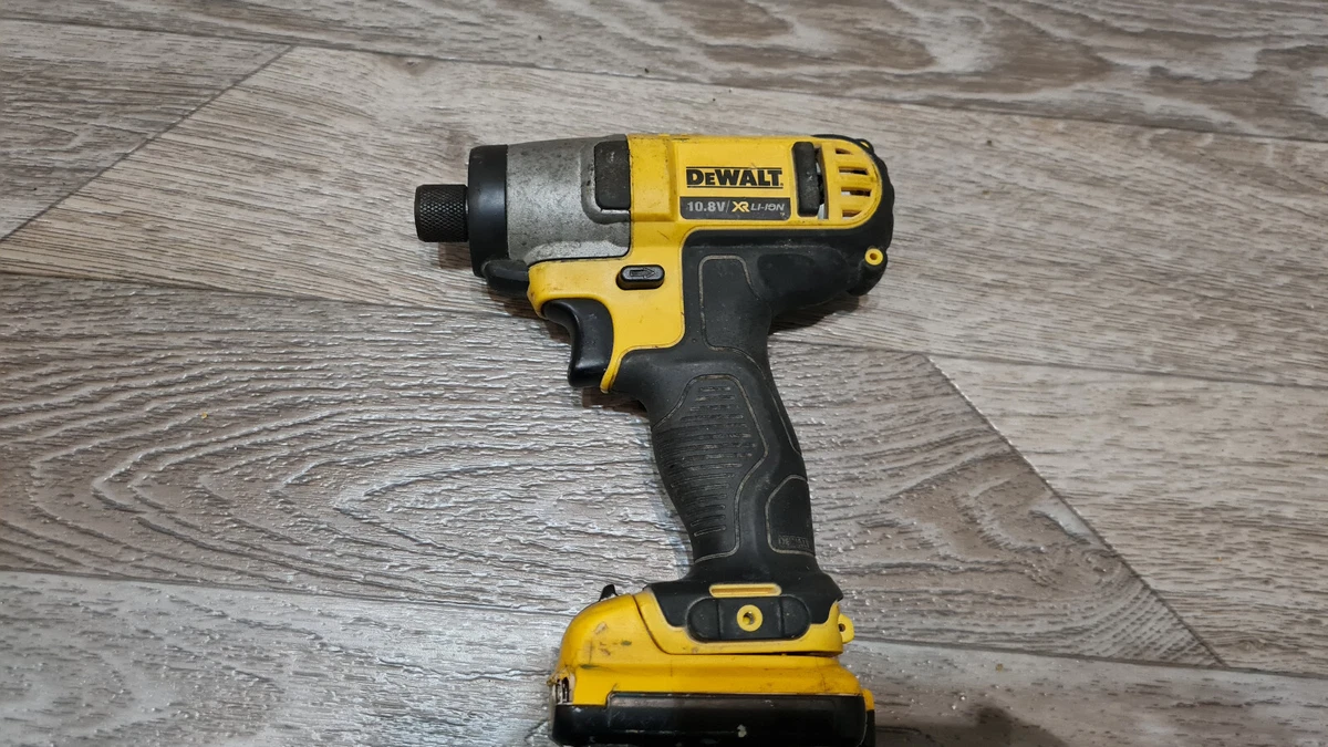 10.8 v impact sale driver