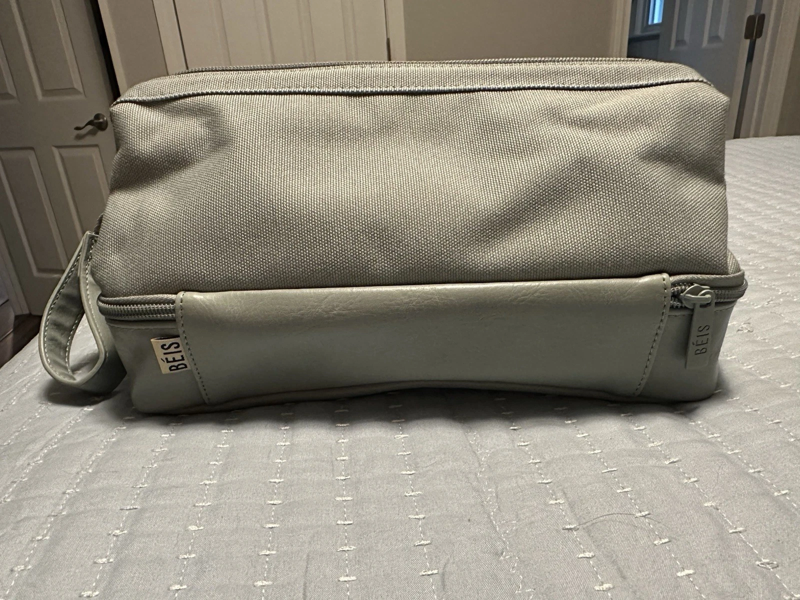BEIS The Dopp Kit Toiletry Bag Slate Blue Gray Cosmetic Makeup Travel Organizer