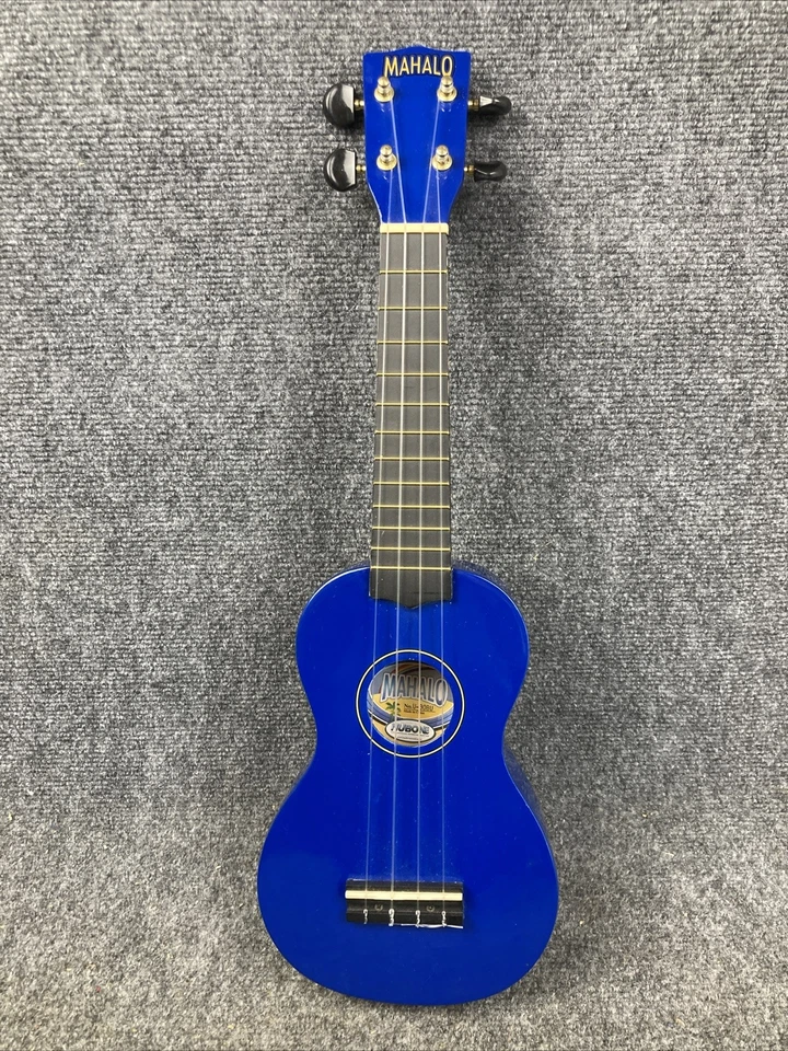 Mahalo Series MR1 Soprano Blue Ukulele w/ Case U-30BU - Image 2 of 4
