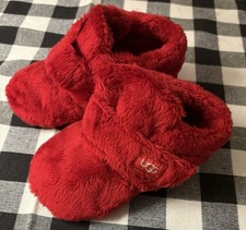UGG Bixbee Red Infant Booties Size 4/5