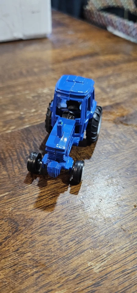 Vintage ERTL Blue Farm Toy Tractor Diecast/Metal 1/64 Scale Made in China - Image 2 of 4