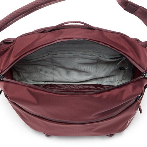 Peak Design Outdoor Sling Bag (7L, Eclipse) - Picture 8 of 17