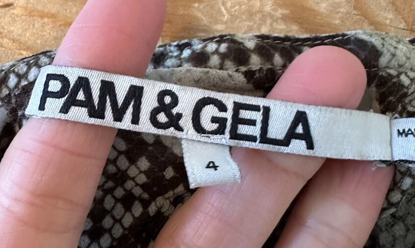 Женская юбка с принтом из змеиной кожи с оборками Pam & Gela размер 4 оливковая AB - Изображение 3 из 4