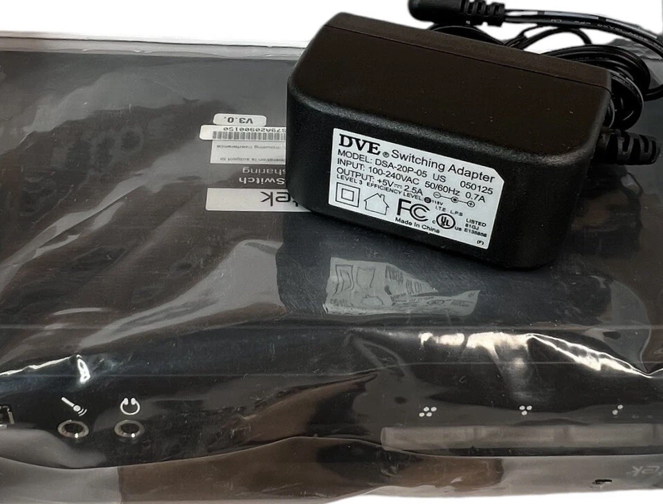 Aluratek 4 Port USB 2.0 Device Sharing DVI KVM Switch 480 Mbps NOS Factory Seal - Image 4 of 4