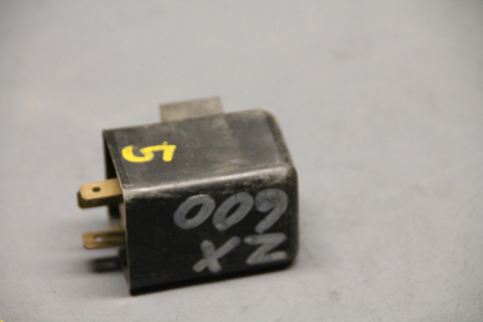 1994 KAWASAKI NINJA ZX6 TURN SIGNAL BLINKER RELAY 270021060 5 eBay