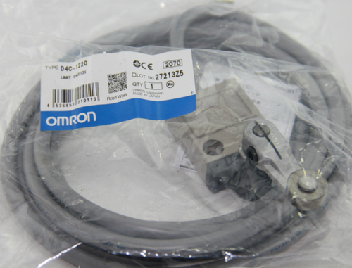 1PC Omron D4C-1220 D4C1220 Proximity Switch New - Picture 3 of 3