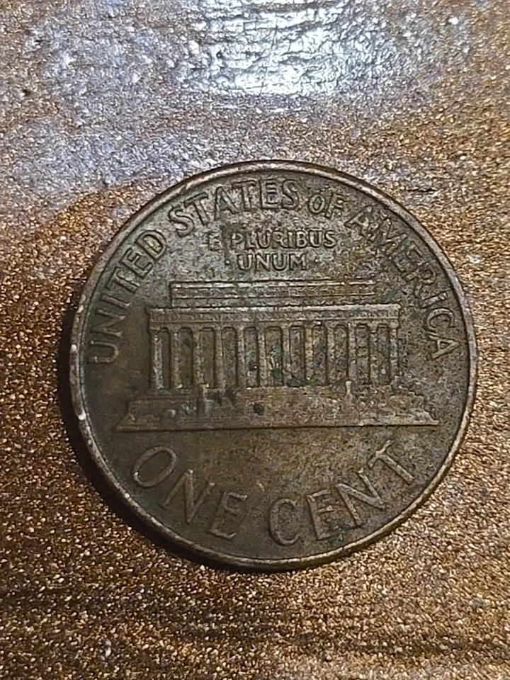 Rare 1961 Lincoln Penny No Mint Mark Doubled Die Obverse - Image 2 of 2